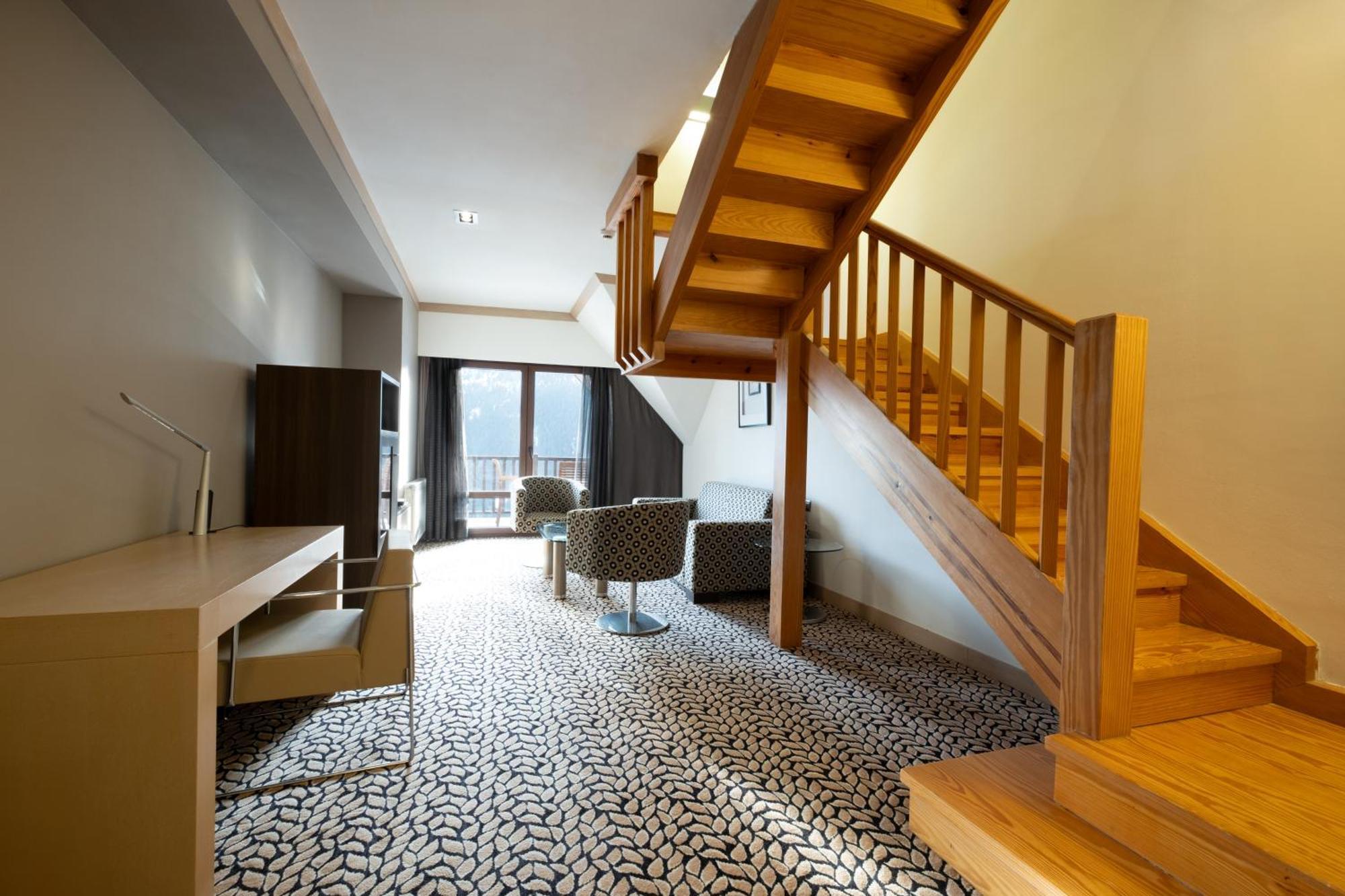 Eurostars Royal Tanau Hotel Baqueira Beret Exterior photo